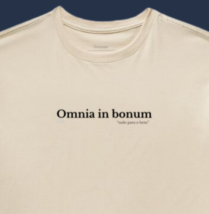 Oversized - Omnia in bonum! - Tudo para o bem!