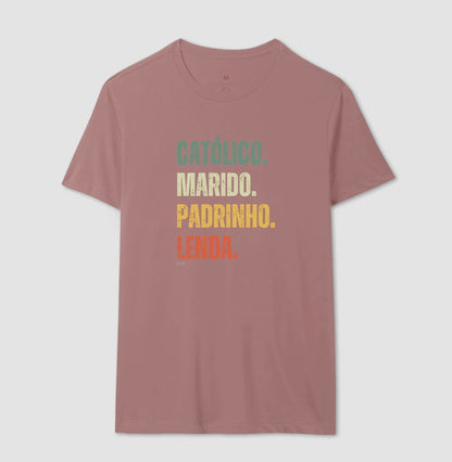 Católico. Marido. Padrinho. Lenda.